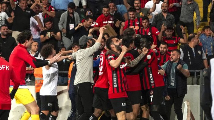 İşte Karagümrük galibiyetinin resmi
